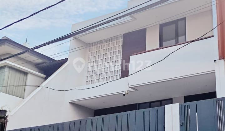 Minimalist New Building House Near Brigif Toll Gate