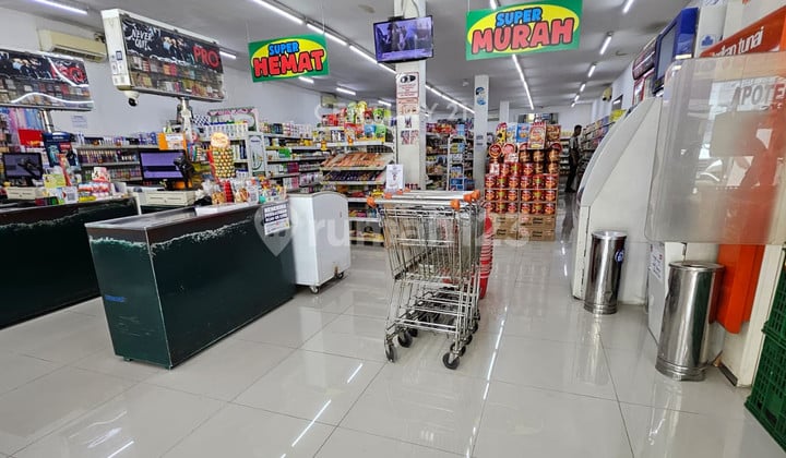 Tempat Usaha Minimarket Apotek Bebas Banjir Di Semper S8553