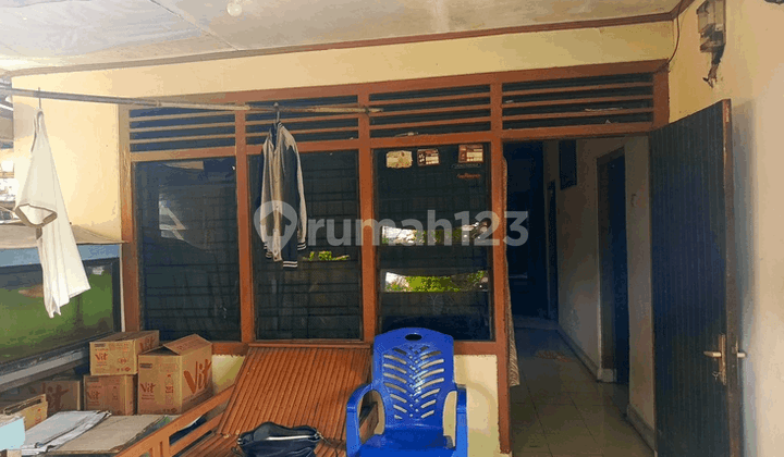 Rumah Tinggal Pinggir Jalan Raya Di Cipinang S8608