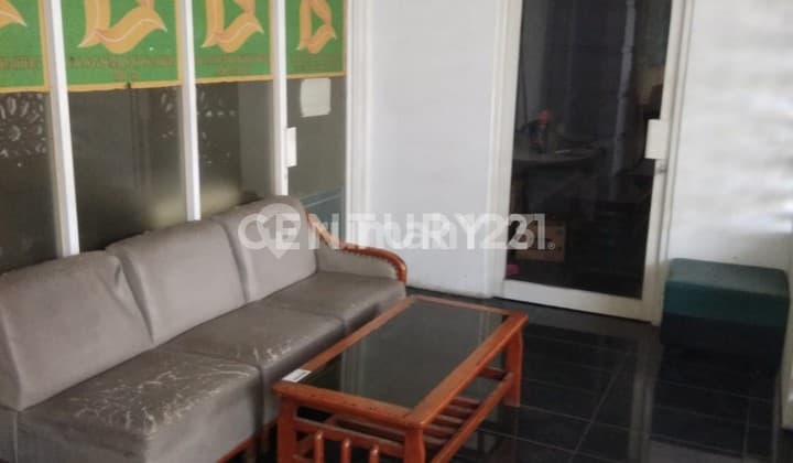 Sekolah Dan Rumah 3 Lantai Di SD Impres Pulogebang S7593