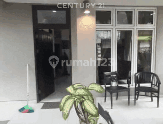 Rumah Bagus di Duren Sawit Taman Malaka Dekat Exit Tol S9564