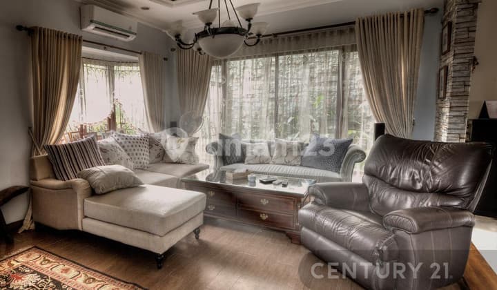 Two-Story House Near Toll Gate At Pesona Bukit Bintaro S7869