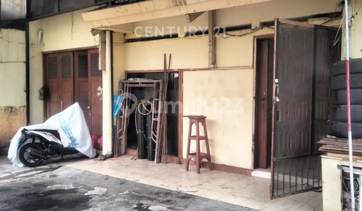 Rumah Tinggal Lokasi Daerah Tenang Di Cipinang S8396
