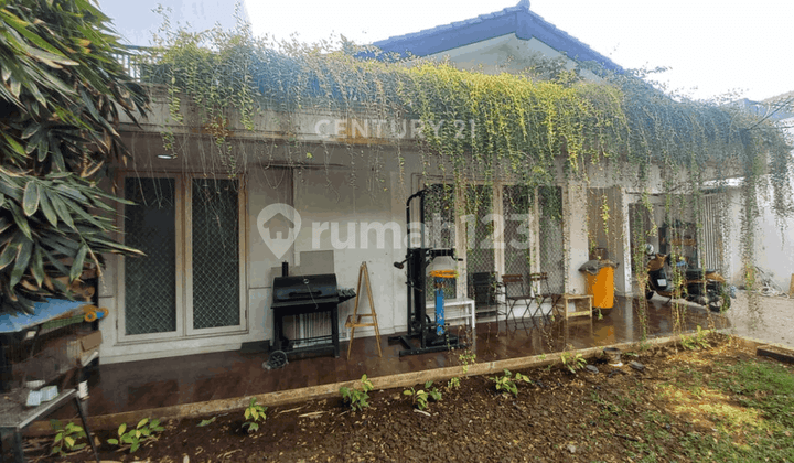 Special Residential House In Kebayoran Baru S8513