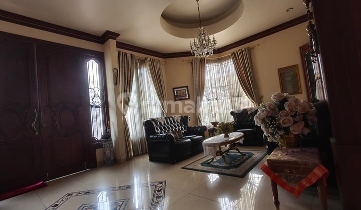 Rumah Mewah Siap Huni Posisi Hoek Di Kayu Putih Jkt Timur S8818