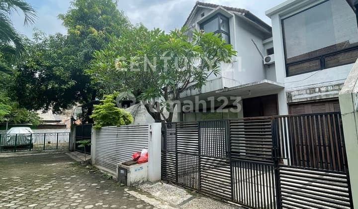 Rumah 2 Lt Siap Huni Strategis One Gate System Di Kebagusan S8450