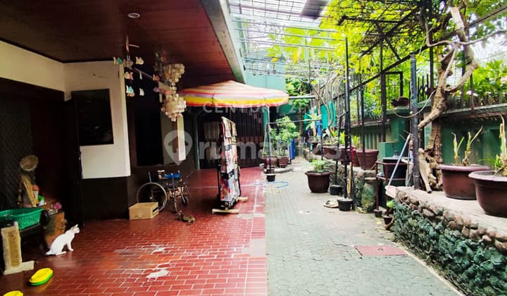 Rumah 2 Lantai Dekat Akses Tol Dalam Kota di Cempaka Putih S8556