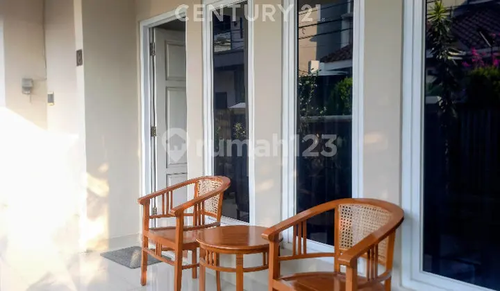 Ready-to-Occupy House in a Strategic Location at Pratama Jati, Pulogadung S9655