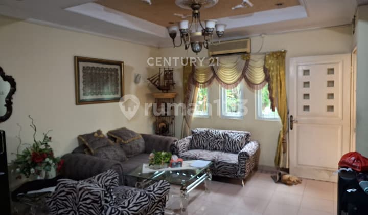 Rumah 2 Lantai Bagus Dan Nyaman Di Buaran S8378