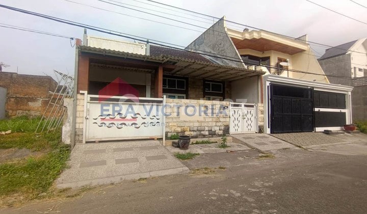 Rumah Bagus Semi Furnish Sawojajar 2 Pakis