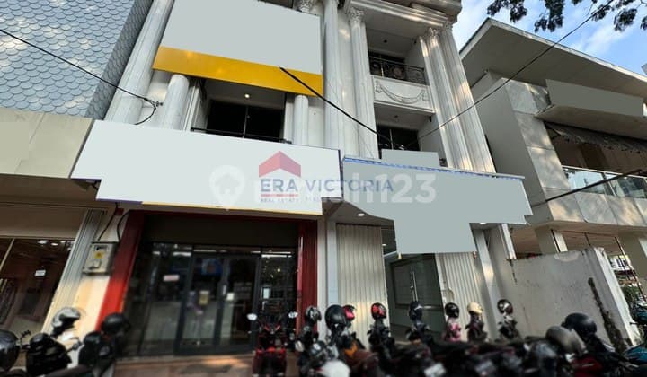 Ruko 3 Lantai Poros Jalan Kota Malang