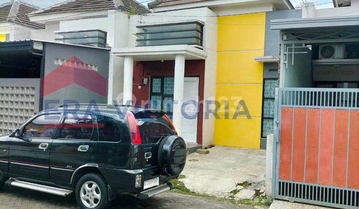 Rumah Siap Huni Cocok untuk Keluarga Muda Gondanglegi