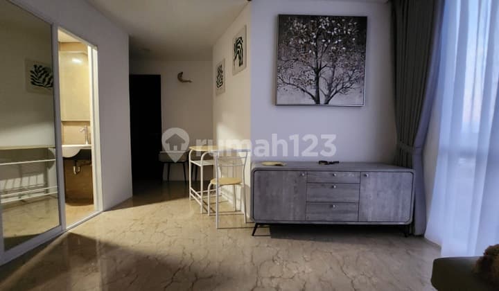 Jual Cepat Apt. Royal Springhill Full Furnish View Golf Bisa Nego