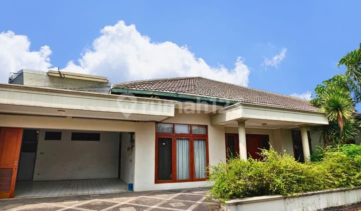 Jual Compound Cipete 5 Menit Jalan Kaki ke MRT, Jalan Depan Rumah 7 meter.