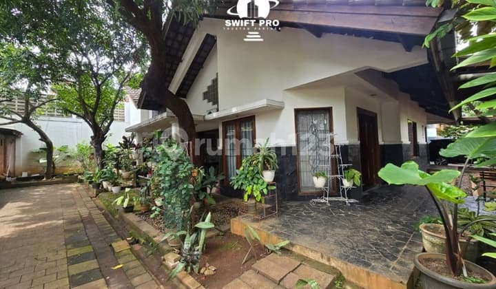 HOT SALE: Butuh Cepat, Rumah Bagus, Lokasi Bergengsi di Bekasi Kota, Perumahan Jaka Permai