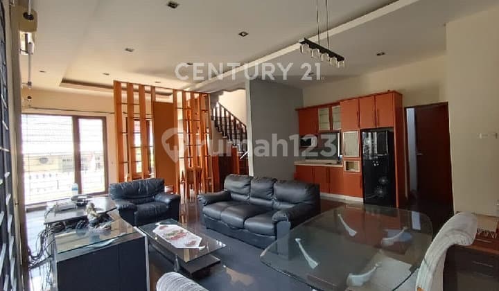 Rumah Tinggal Bebas Banjir Di Rawamangun S9144