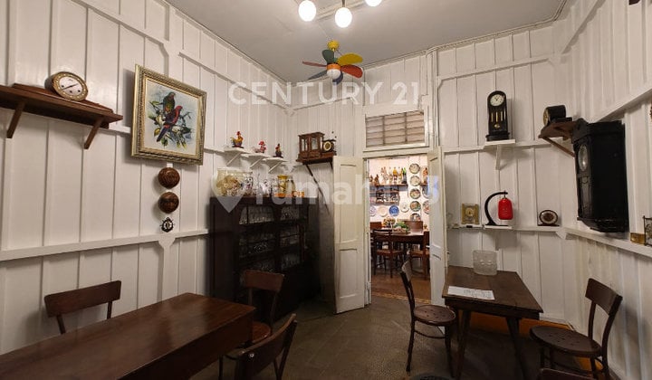 Rumah Klasik Cocok untuk Tempat Usaha di Kwitang Jakarta S9356