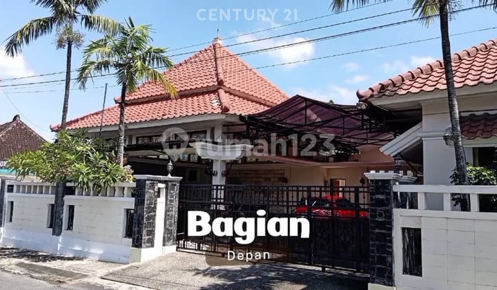Spacious House Strategic Location in Banjarsari Surakarta S9157