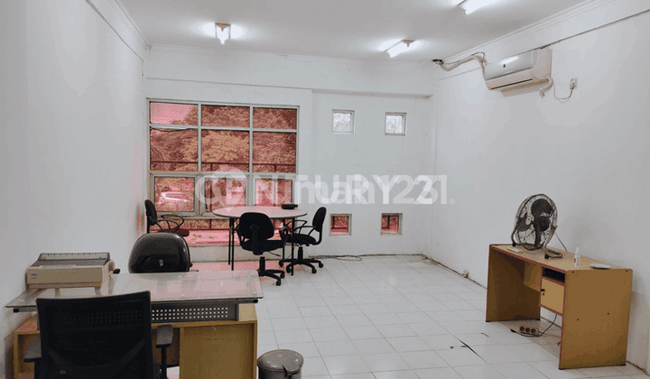 Ruko 2 Lt Lokasi Strategis Di Grand Kalimas Kalimalang S7609