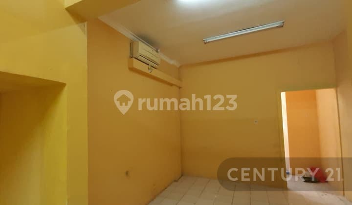 Ruko 3 Lantai Dalam Komplek Mall di Ciplaz Klender S7808