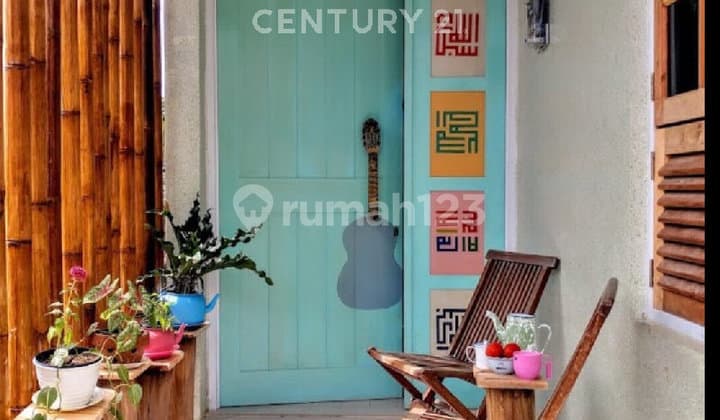 Strategic House and Boarding House in Ciputat S9200
