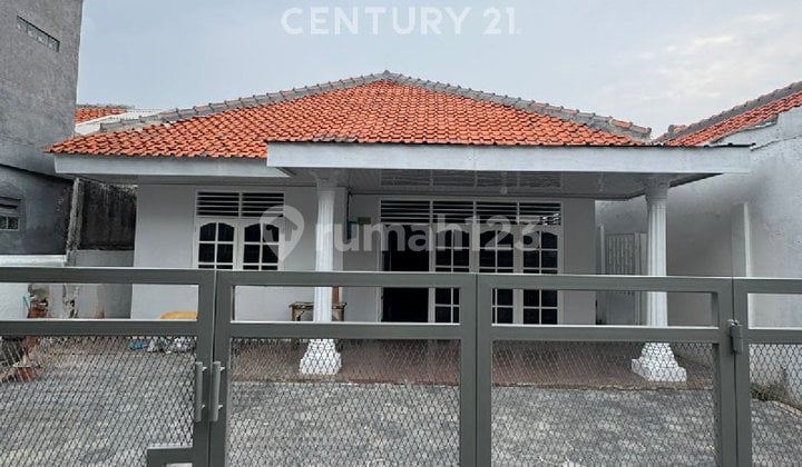 Ready-to-Occupy House in Pisangan Timur, East Jakarta S9188