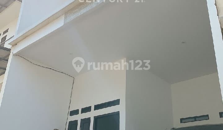 Rumah Baru 3 Lantai Harga Murah di Ciracas Jakarta Timur S9030