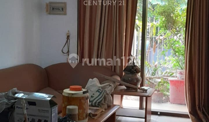 Rumah Tinggal 2 Lantai Strategis Di Pulo Asem S8174