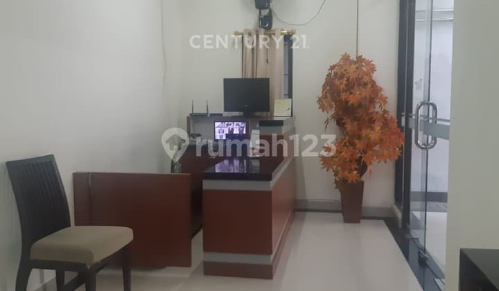 Rumah Kost 4 Lantai 42 KT Strategis Di Gunung Sahari S2877