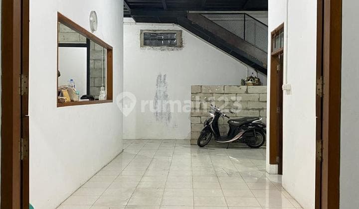 Rumah Tki 3 Strategis Dekat Borma Tipe Industrial