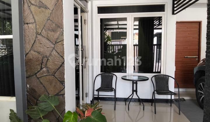 Semi-Furnished Two-Story House, Very Well-Maintained in Kawaluyaan, Soekarno Hatta.
