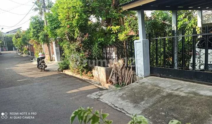 For Sale Ready to Occupy House in Kemanggisan, West Jakarta