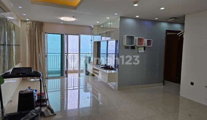 Condominium Sea View Green Bay View Pool North Jakarta