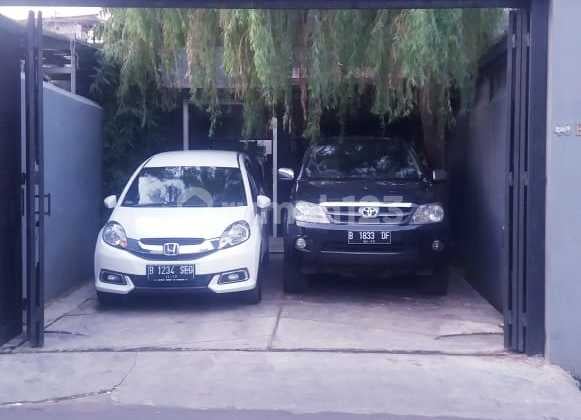 Rumah Siap Huni Kebon Jeruk Jakarta Barat