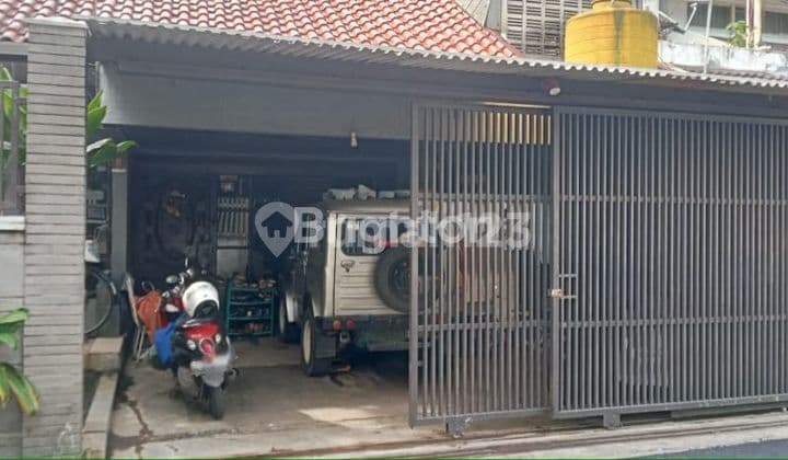CITY CENTER ANCOL EAST HOUSE FOR SALE CHEAP