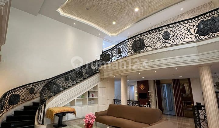 Rare!! Seldom Found! Luxurious Classic Modern Villa Bukit Mas Surabaya