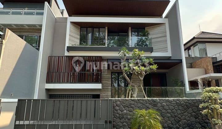 Rumah Mewah High Spec 2 Lantai Citraland Utama Surabaya Barat