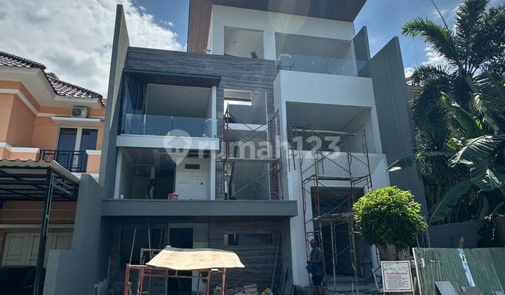 Baru Gress!! Modern Minimalis!! Citraland Cluster Depan Surabaya