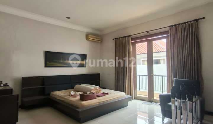 Rumah Graha Famili Lebar 12m Blok Bagus Murah Surabaya Barat