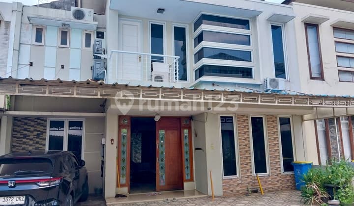 Rumah Furnished 2 Lantai Dijagakarsa, Dekat Kebun Raya Ragunan