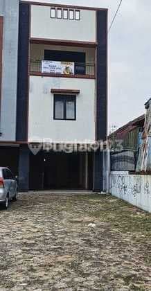 Ruko Siap Pakai Jalan Tole Iskandar Parkir Luas