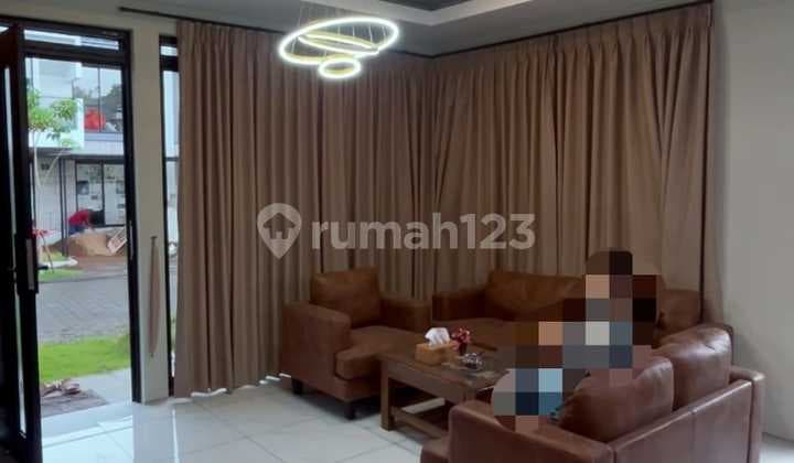 Disewakan Rumah Baru Kota Baru Parahyangan Full Furnished