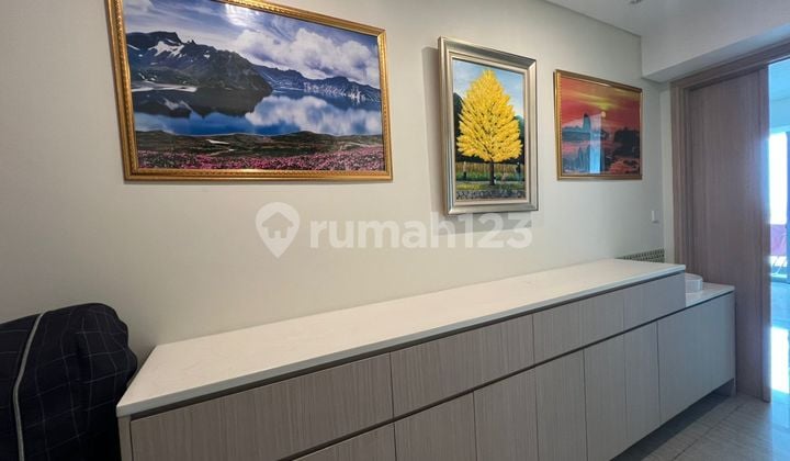 Apartemen Fairview House 4 Kamar Tidur Jual Cepat Furnished