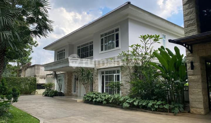 Rumah Mewah di Lippo Central Karawaci Jual