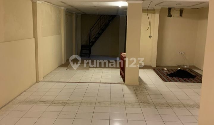 Ruko Disewa 2 Lantai Strategis di Mainroad Setiabudi, Bandung 26