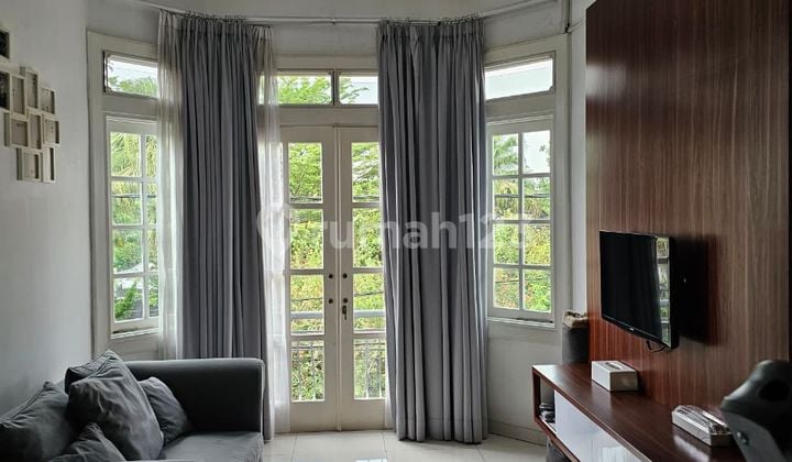 Rumah Dijual Cantik dan Bagus di Area Cipaku, Bandung 17
