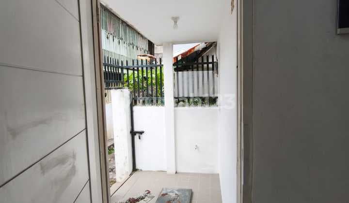 Jual Rumah Pusat Kota di Astana Anyar Akses Motor