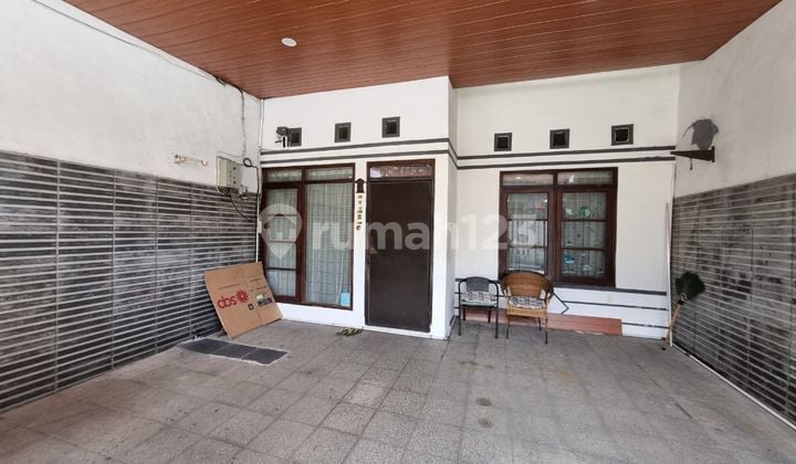 Turun Harga!!! Rumah di Tki 2 Patung Macan Taman Kopo Indah 2