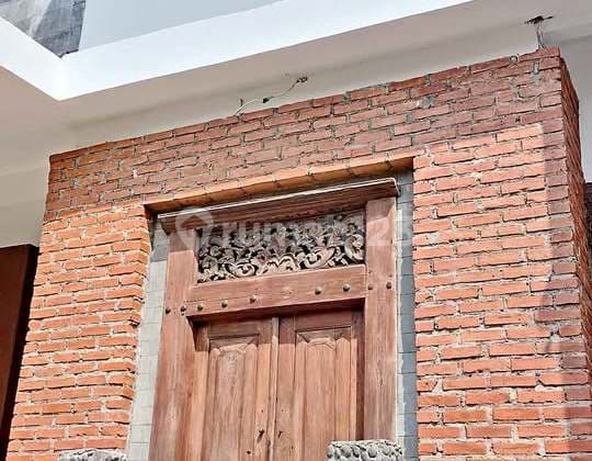 Jual Cepat Rumah 2 Lantai di Setraduta Bandung Utara