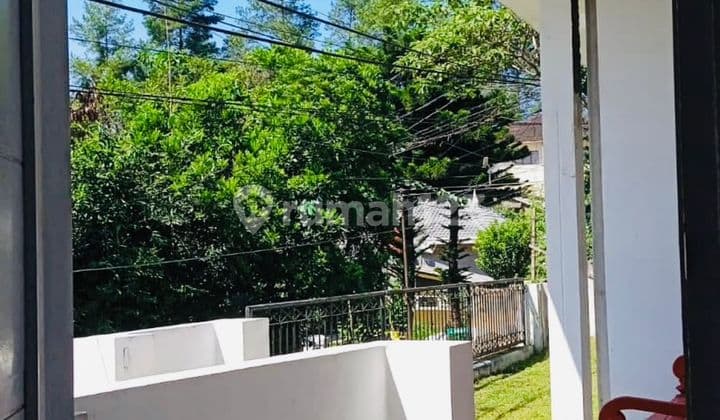 Rumah Hitung Tanah di Cigadung Dekat Dago Pakar Udara Fresh